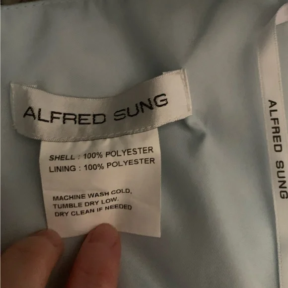 Elegant Blue Evening Gown - Picture 9 of 10